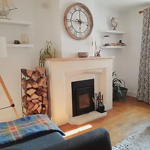 Converted Barn In Holiday home